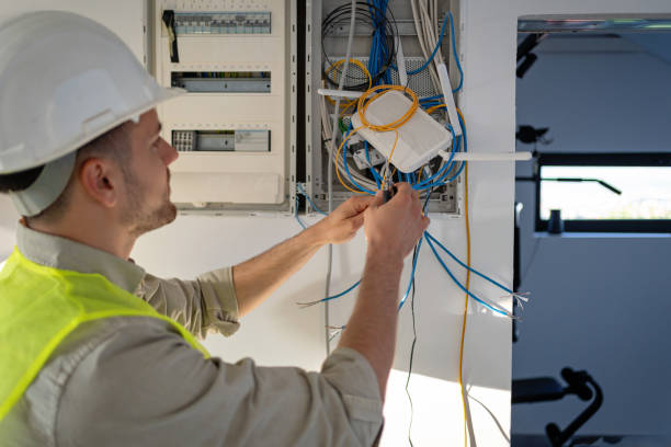 Best Affordable Emergency Electrician  in Bellaire, TX